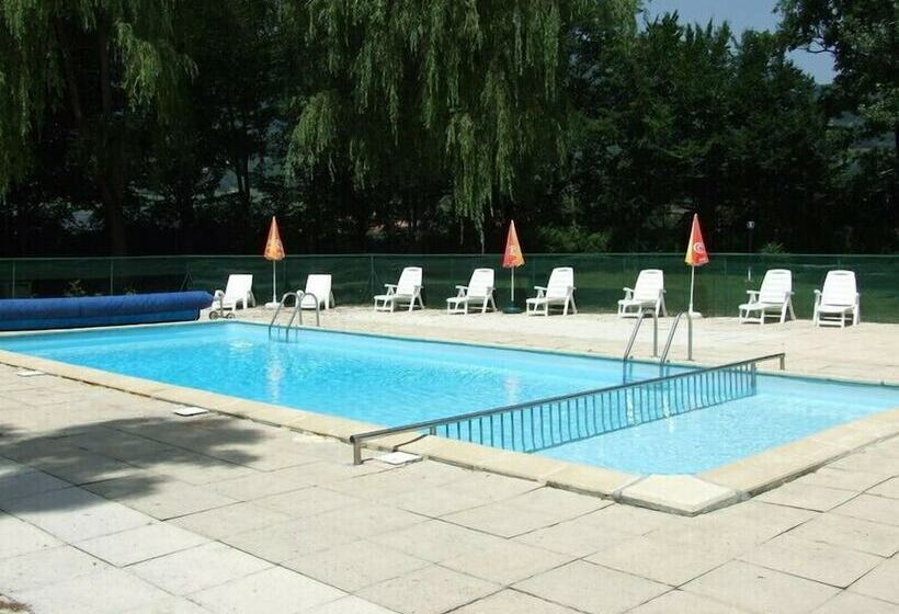 فندق Camping Corbaz