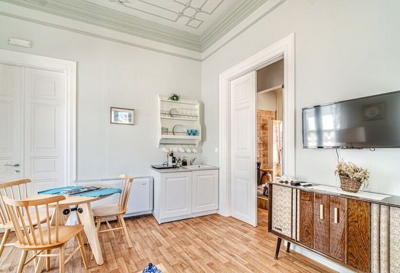 酒店 Castel Abaso Boutique Apartments By Explore Andros