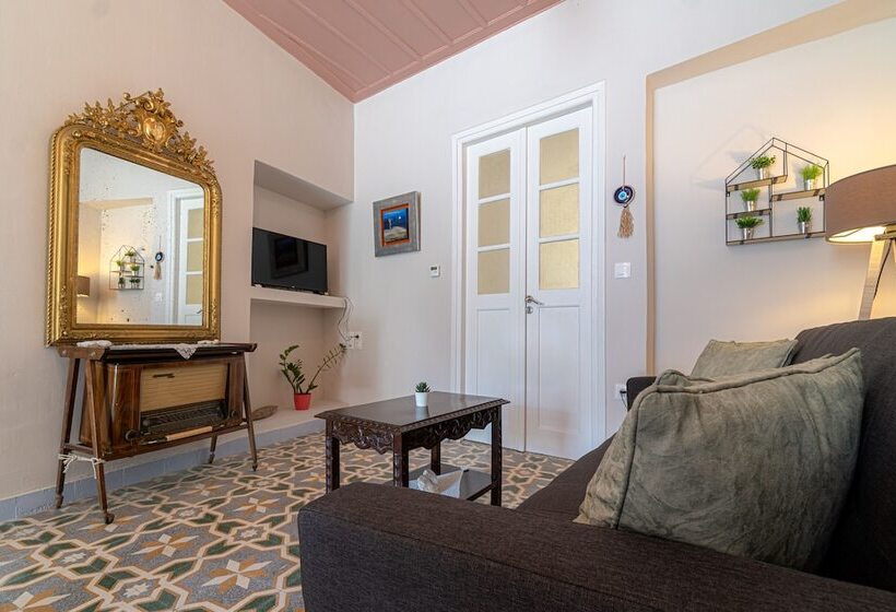 酒店 Castel Abaso Boutique Apartments By Explore Andros