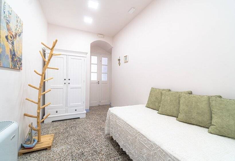 酒店 Castel Abaso Boutique Apartments By Explore Andros