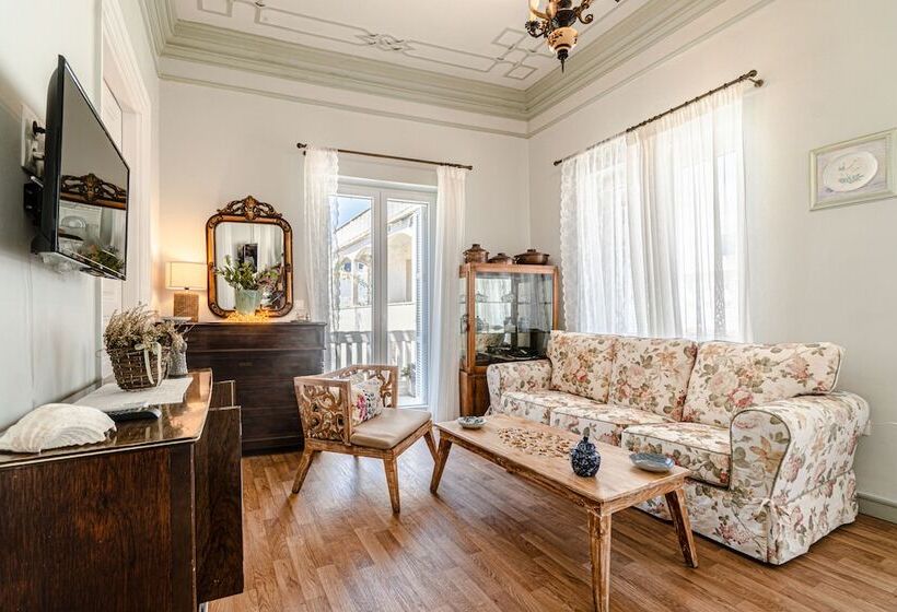 酒店 Castel Abaso Boutique Apartments By Explore Andros