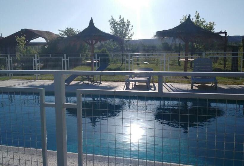 ホテル Eluney Cabanas