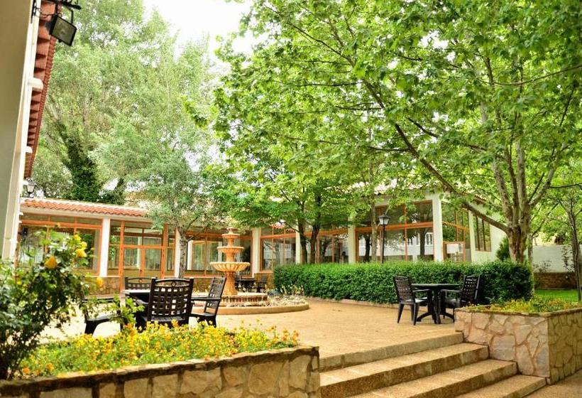 فندق Balneario La Esperanza