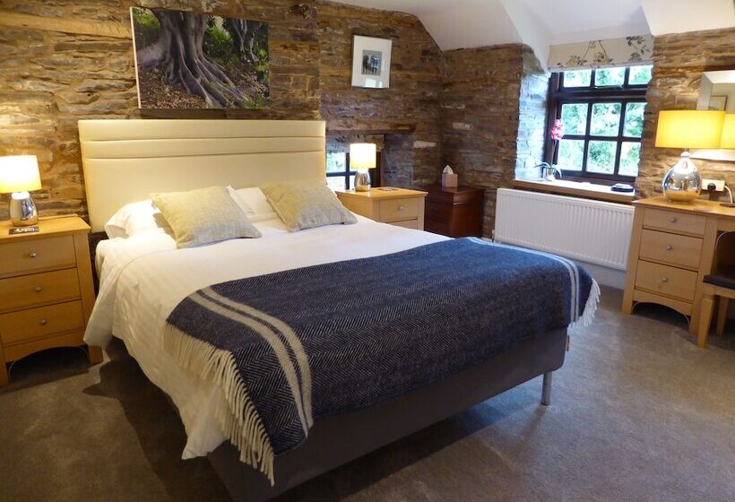 בית מלון כפרי Hilltops Brecon Holiday Cottages