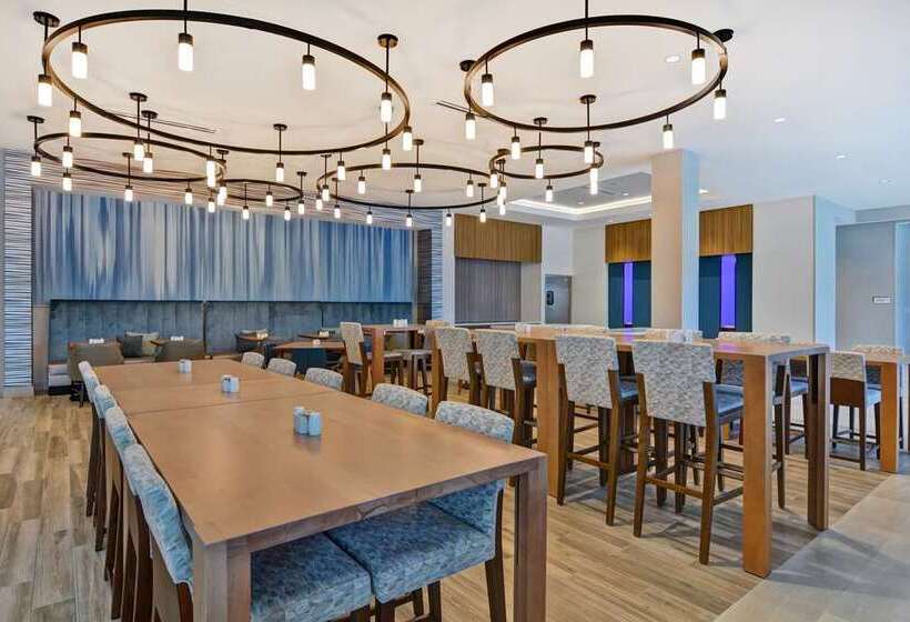 فندق Hilton Garden Inn Destin Miramar Beach