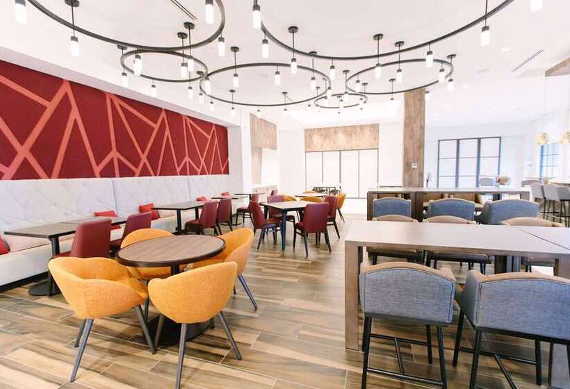 בית מלון כפרי Hilton Garden Inn Winter Park