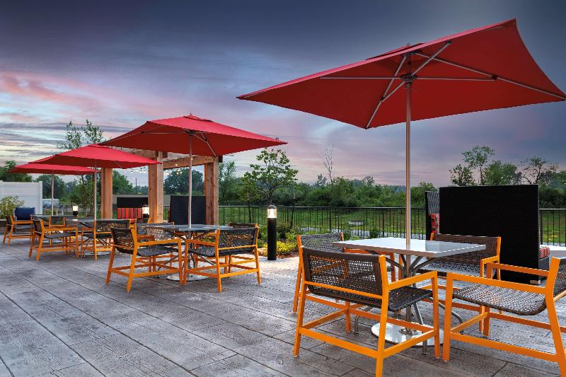 בית מלון כפרי Home2 Suites By Hilton Fort Wayne North