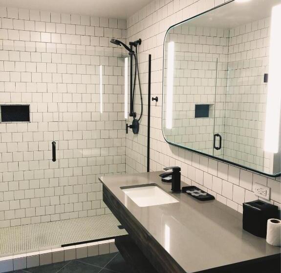 Отель Indigo Spokane Downtown, An Ihg