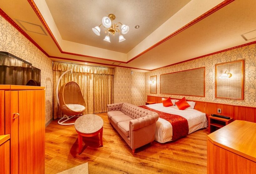 בית מלון כפרי Luna Otsu