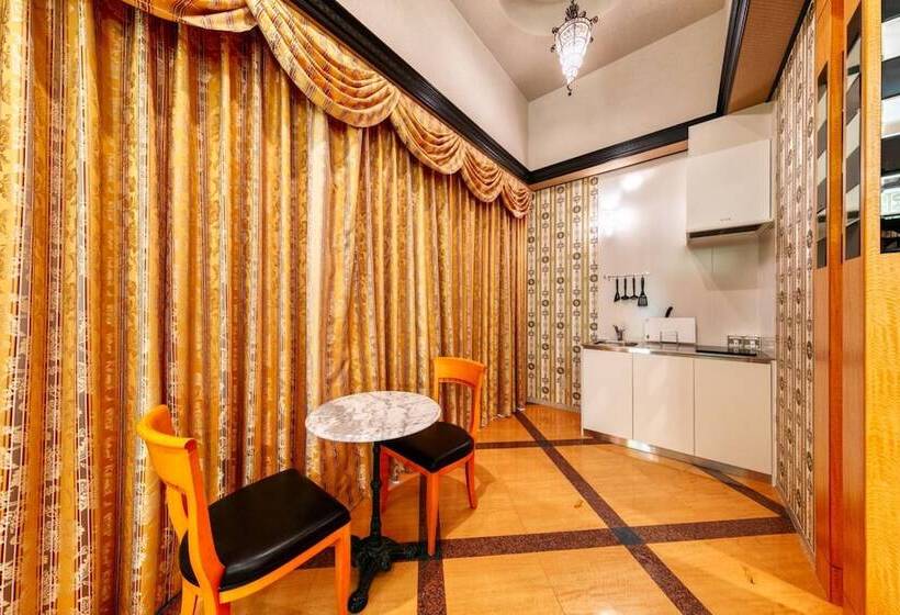 בית מלון כפרי Luna Otsu