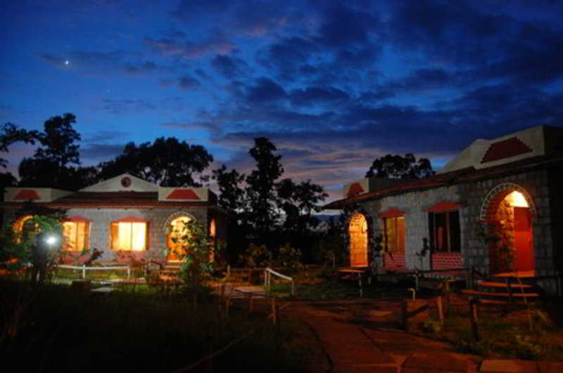 Отель Mogli Resorts