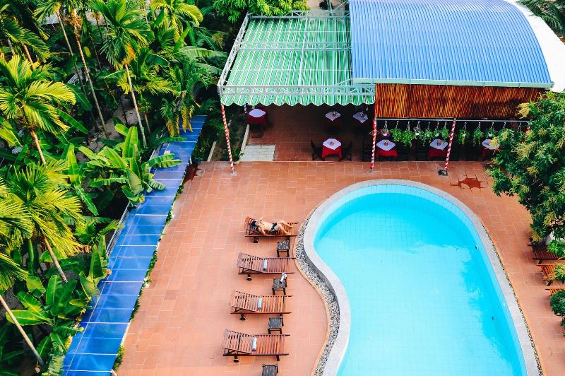 هتل Mui Ne Alena Bungalow