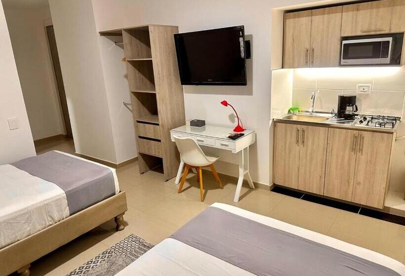 هتل On Apartasuites