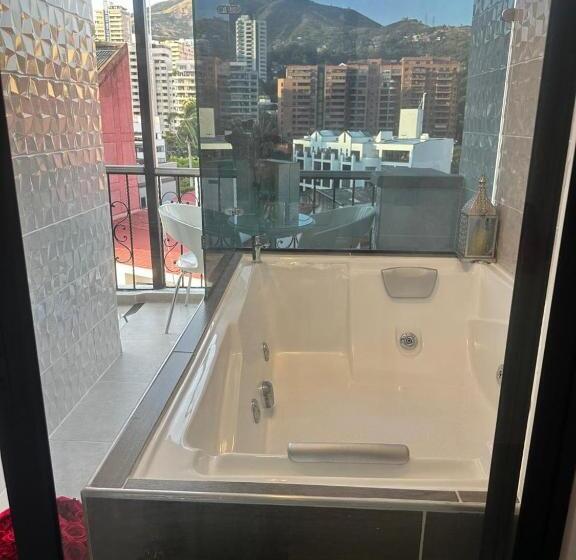 酒店 On Apartasuites