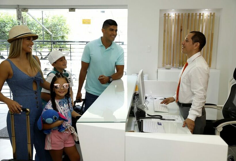 酒店 On Apartasuites