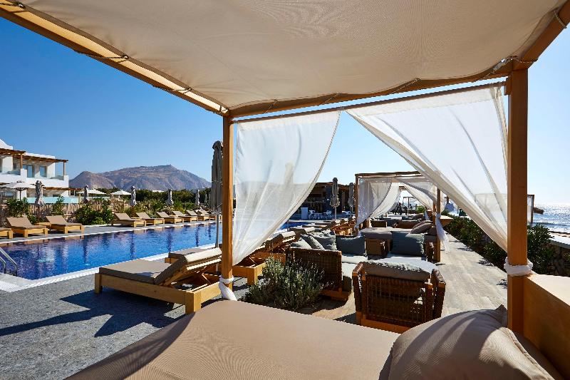 Отель Sea Breeze Santorini Beach Resort, Curio Collection Hilton