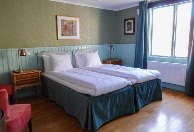 Stora Hotellet I Fjällbacka