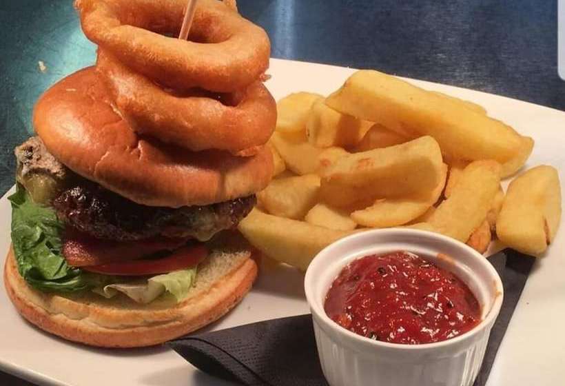 호텔 The George & Dragon