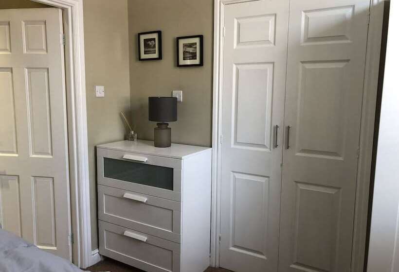 Lovely 1 Bed Apartment