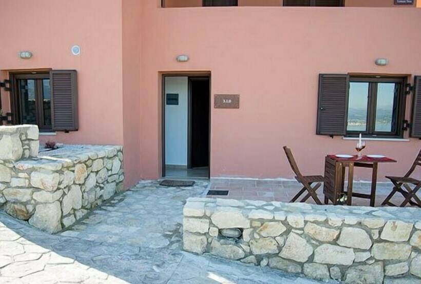 Olive Lemon Morfi Village