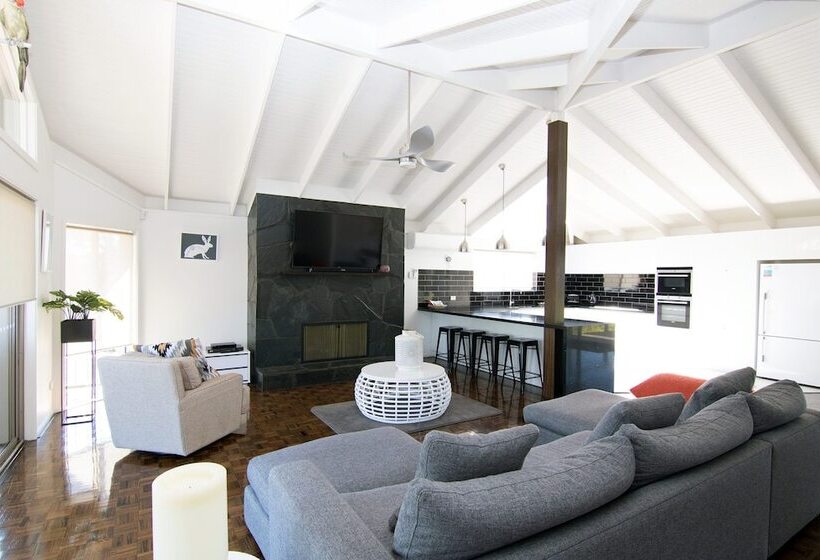 Paradise Waters   Yarrawonga