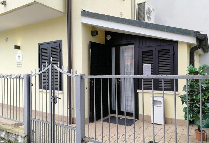 膳宿费 Alloggi Centrale