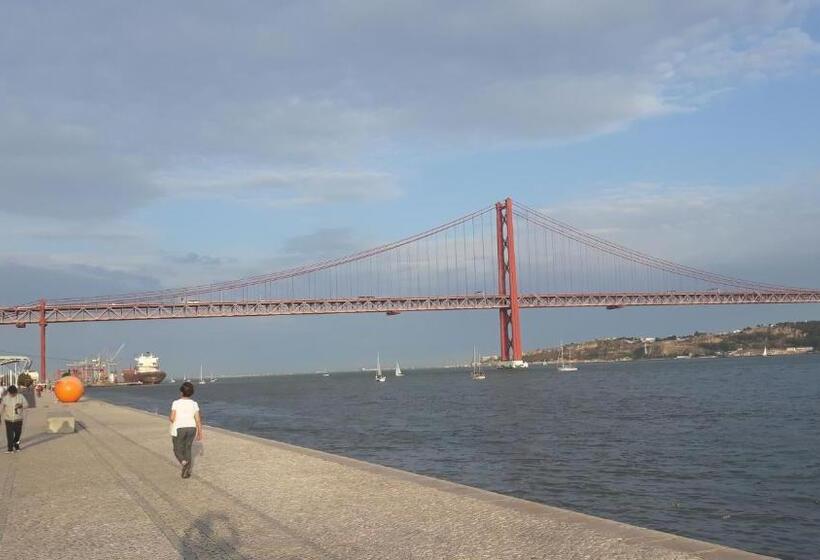 پانسیون Ameli Rooms