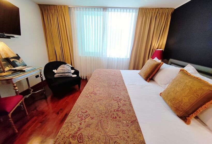 펜션 Ana Frank Boutique