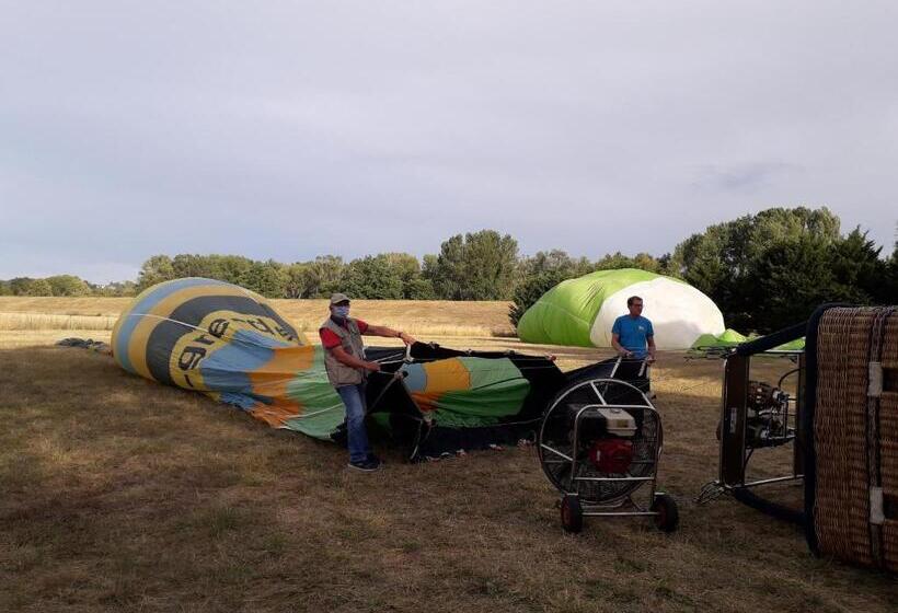 بنسيون Les Hirondelles