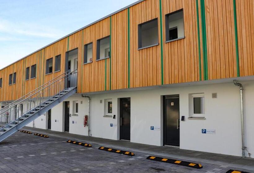 פנסיון Trendic