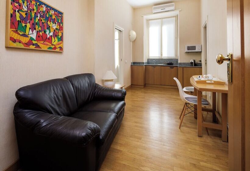 إقامة Dynasty Suites Downtown Apartments