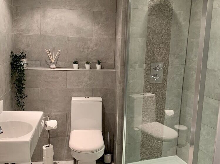 Richmond House By Staytor Accommodation