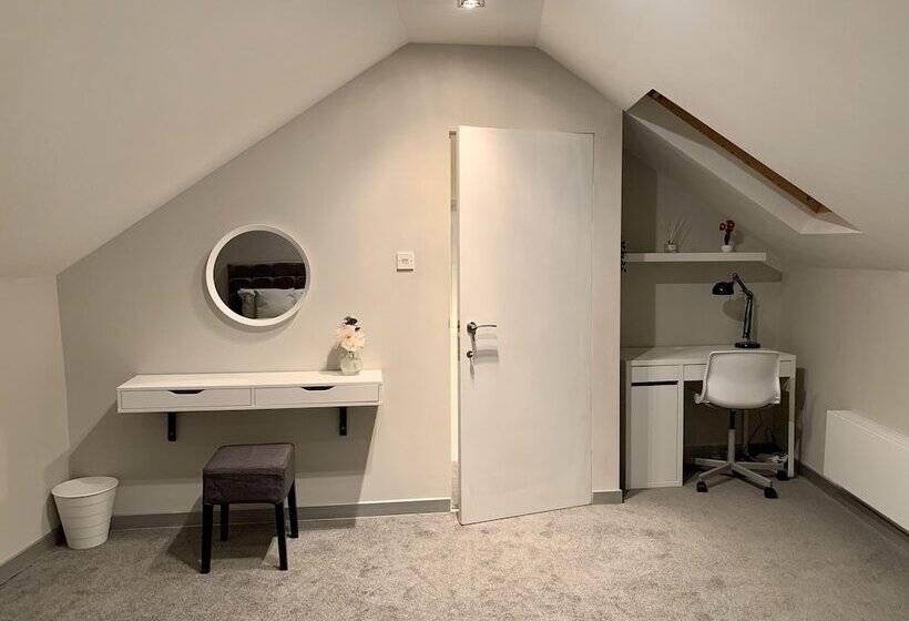 Richmond House By Staytor Accommodation