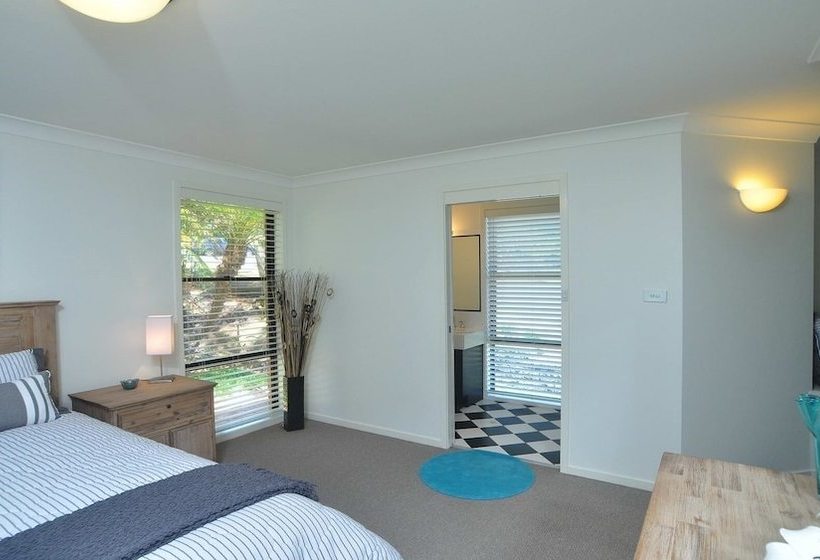 Seaann  Lennox Head  Wifi