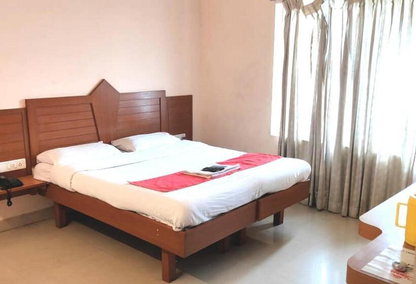 Silver Cloud Hotel Sholinganallur