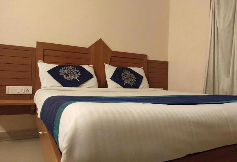 Silver Cloud Hotel Sholinganallur