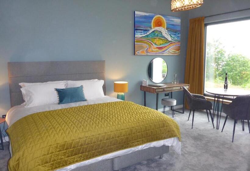 Stones Luxury B&b With Hot Tub And Self Contained Rooms