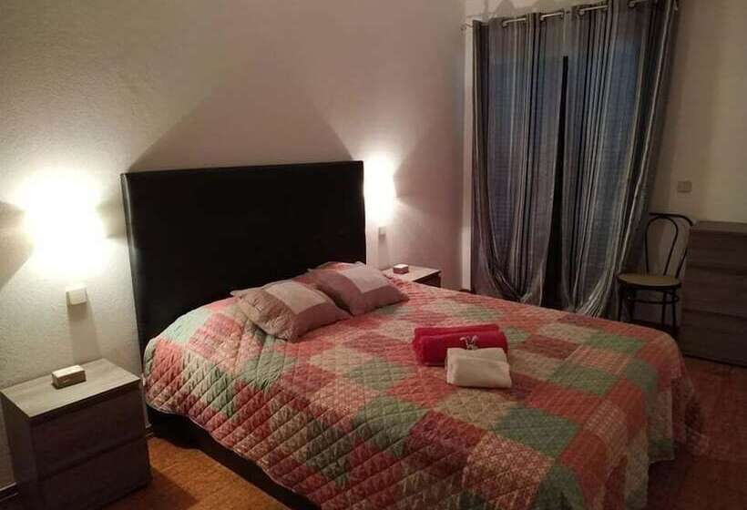 T3 Sra Da Rocha By Casas & Papéis