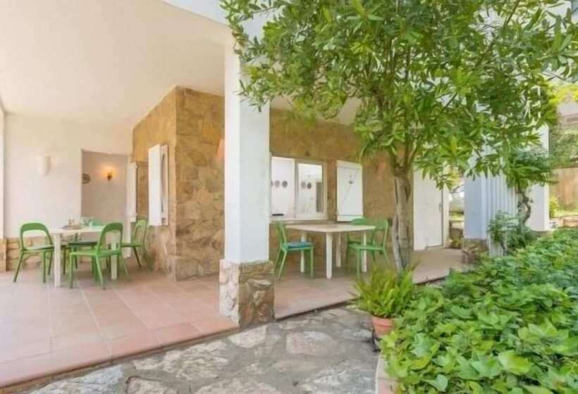 Villa Pandora