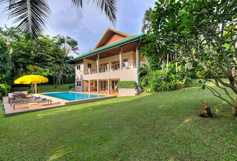 Viola Pool Villa