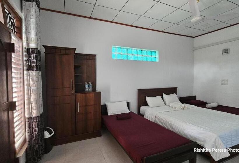 酒店 Grand Villa Kalametiya