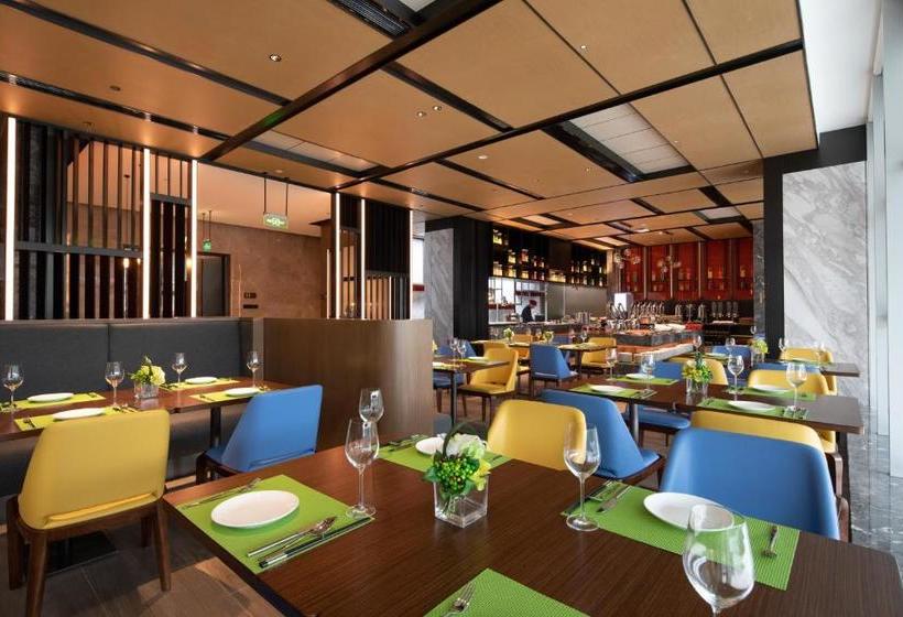 Отель Hampton By Hilton Chengdu Dujiangyan