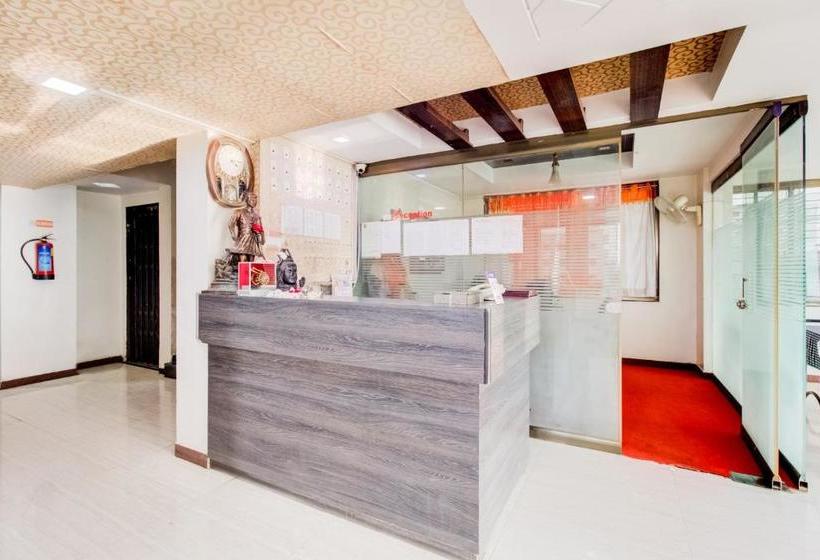 בית מלון כפרי Flagship 47852 Warunase Palace