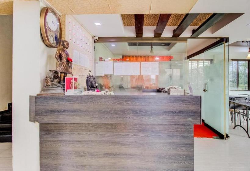 בית מלון כפרי Flagship 47852 Warunase Palace