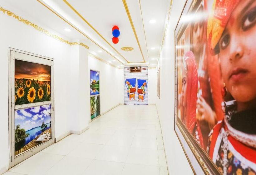 Hotel Oyo 61617 Dev Sukhdev Palace