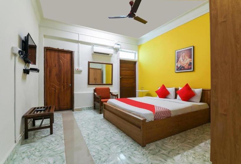 فندق Oyo 68034 Roshan Villa