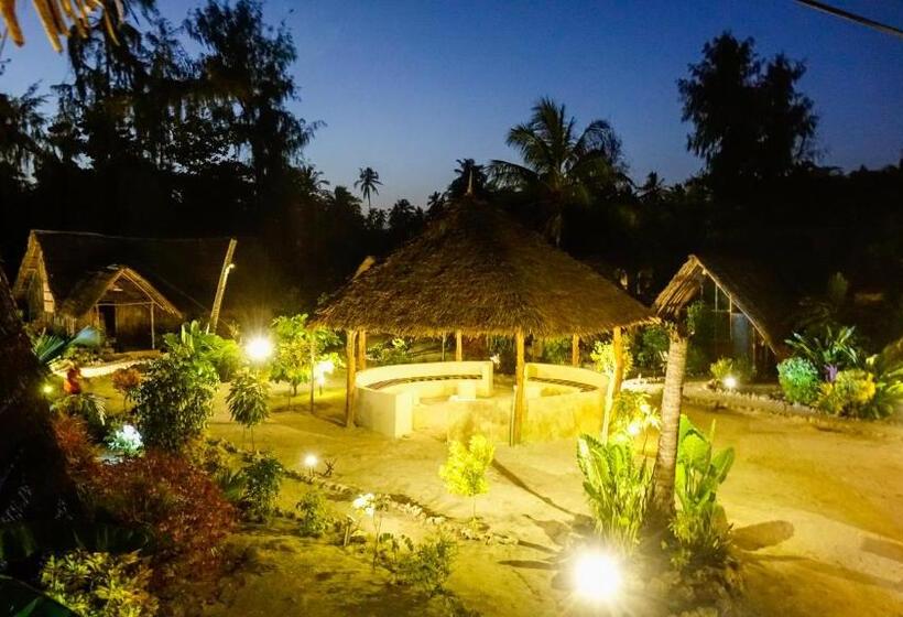 Отель Paje Beach Bandas