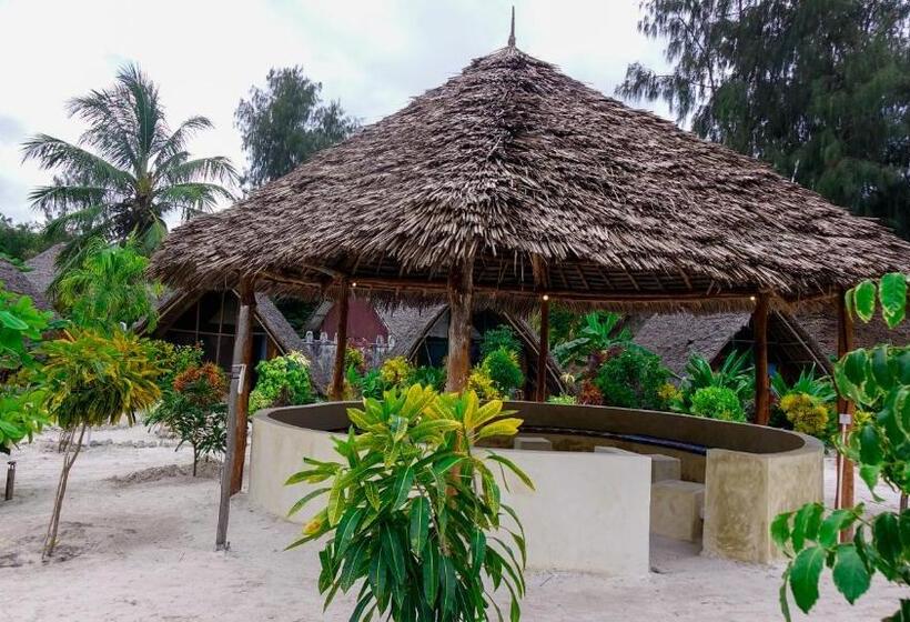 Отель Paje Beach Bandas