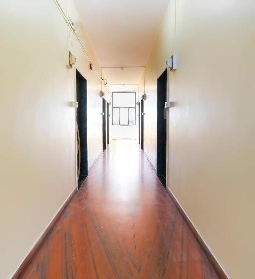 Vaccinated Staff- Spot On 68815 Hotel Sarthak