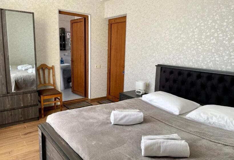 پانسیون Gudauri Hillsite